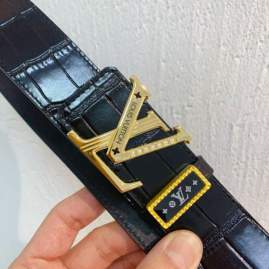 Picture of Louis Vuitton Belts _SKUfw223582397fw